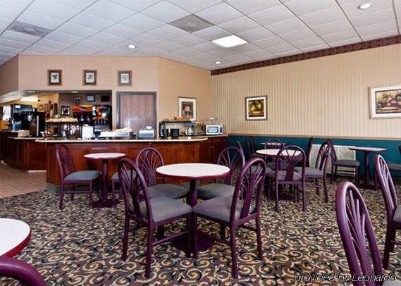 Quality Inn Columbus, Ms Ресторан фото