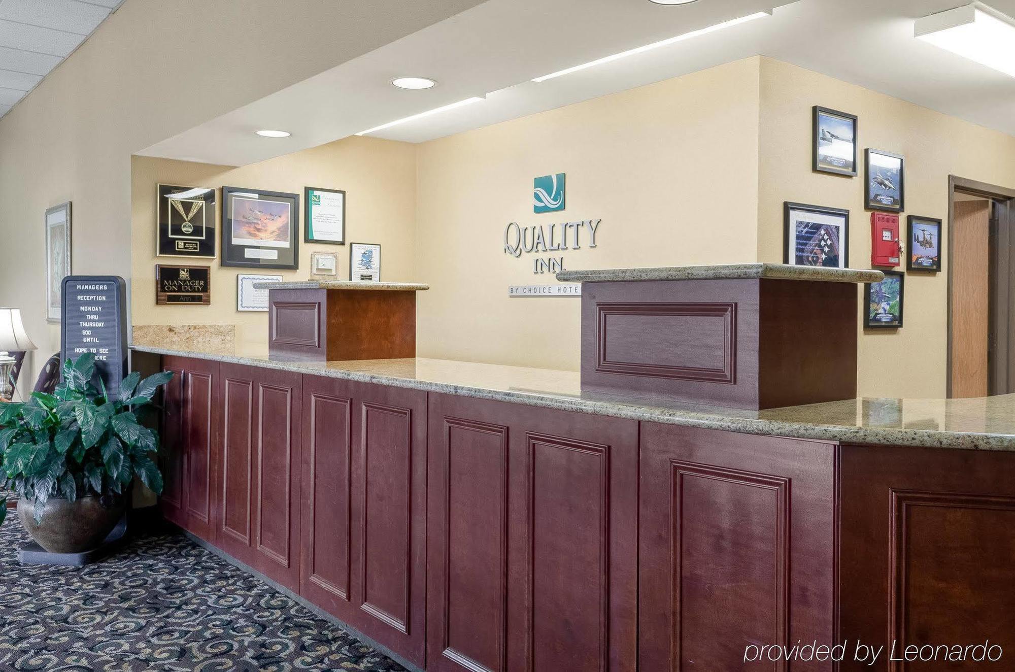 Quality Inn Columbus, Ms Екстер'єр фото